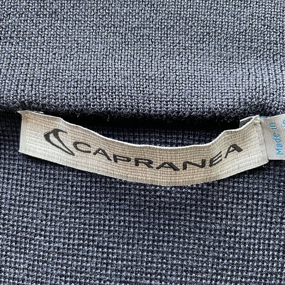 Capranea Bella Tola midlayer jacket, Navy Size 42/12 Like new! - Picture 7 of 9
